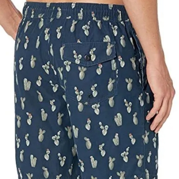 Goodthreads Swim Trunks, Large cactus navy NWT - Picture 4 of 16